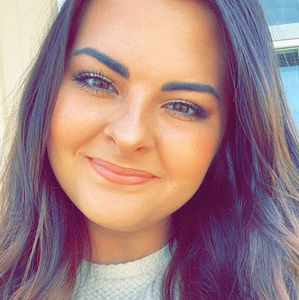 Meet your Posher, Laura beth